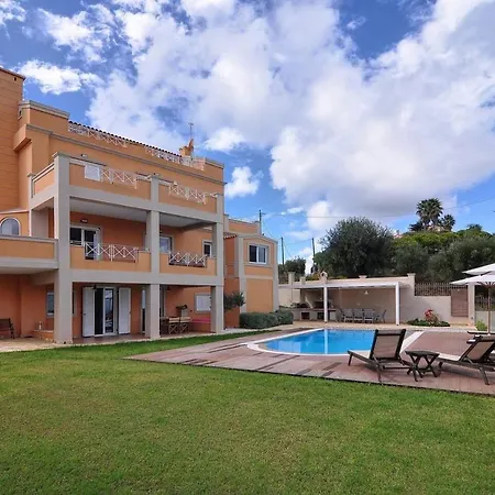 ヴィラ With 5 Bedrooms In Mpastouni With Wonderful Sea View Private Pool Enclosed Garden 9 Km From The Beach *