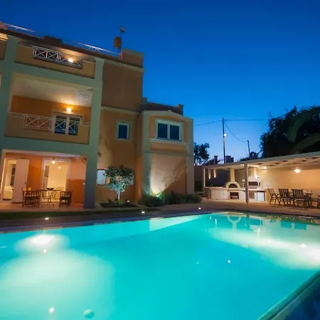 ヴィラ With 5 Bedrooms In Mpastouni With Wonderful Sea View Private Pool Enclosed Garden 9 Km From The Beach Kastanéa