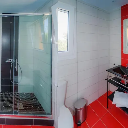 Βίλα With 5 Bedrooms In Mpastouni With Wonderful Sea View Private Pool Enclosed Garden 9 Km From The Beach Kastanéa