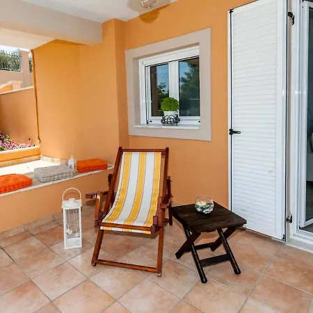 With 5 Bedrooms In Mpastouni With Wonderful Sea View Private Pool Enclosed Garden 9 Km From The Beach Kastanéa